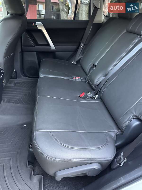 Внедорожник / Кроссовер Toyota Land Cruiser Prado 2019 в Виннице фото 34 Внедорожник / Кроссовер Toyota Land Cruiser Prado 2019 в Виннице