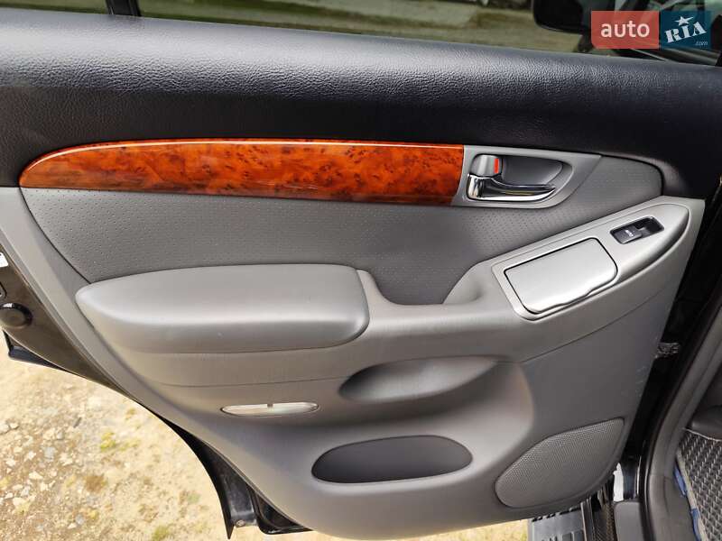 Внедорожник / Кроссовер Toyota Land Cruiser Prado 2007 в Харькове