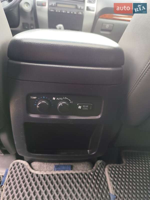 Внедорожник / Кроссовер Toyota Land Cruiser Prado 2007 в Харькове