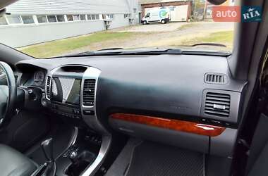 Внедорожник / Кроссовер Toyota Land Cruiser Prado 2007 в 
