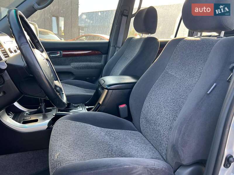 Внедорожник / Кроссовер Toyota Land Cruiser Prado 2007 в Львове