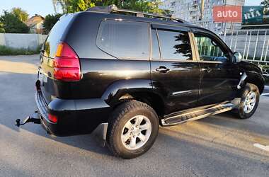 Внедорожник / Кроссовер Toyota Land Cruiser Prado 2007 в 