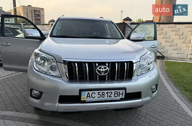 Внедорожник / Кроссовер Toyota Land Cruiser Prado 2012 в 