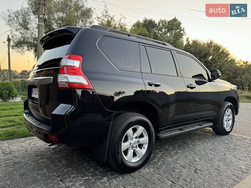 Внедорожник / Кроссовер Toyota Land Cruiser Prado 2013 в Киеве