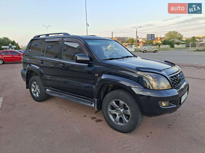 Toyota Land Cruiser Prado 2005