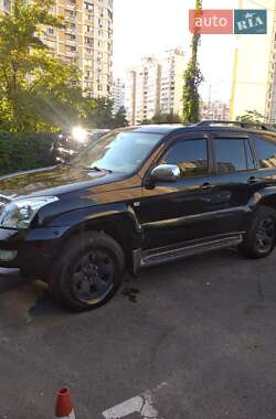 Позашляховик / Кросовер Toyota Land Cruiser Prado 2005 в Києві