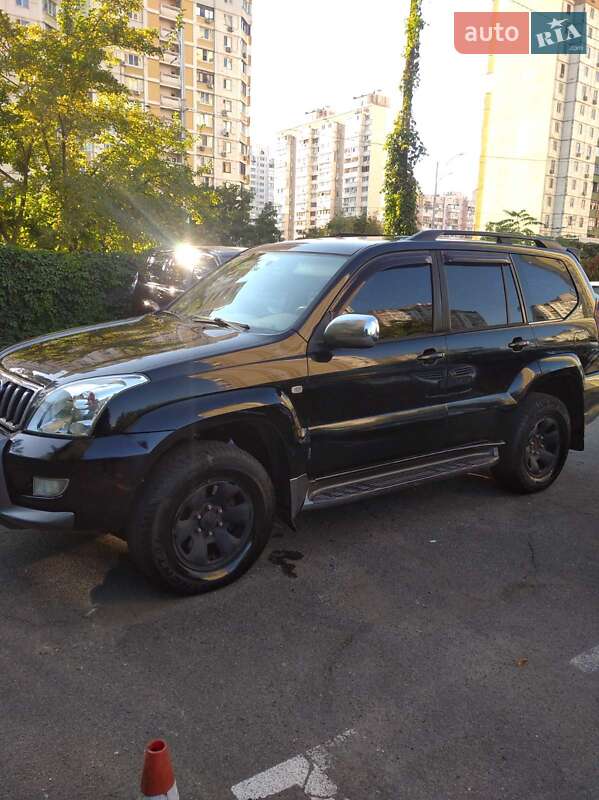 Toyota Land Cruiser Prado 2005 Toyota Land Cruiser Prado 2005