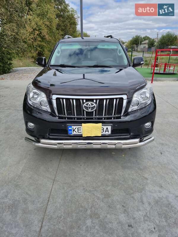 Внедорожник / Кроссовер Toyota Land Cruiser Prado 2012 в Днепре