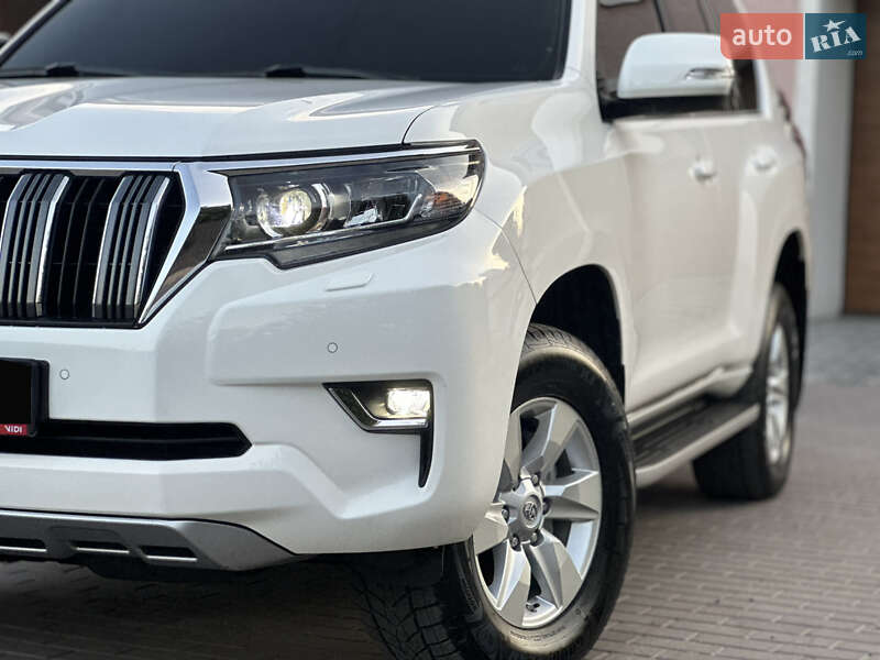 Позашляховик / Кросовер Toyota Land Cruiser Prado 2019 в Вінниці фото 3 Позашляховик / Кросовер Toyota Land Cruiser Prado 2019 в Вінниці