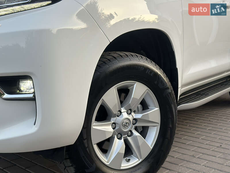 Позашляховик / Кросовер Toyota Land Cruiser Prado 2019 в Вінниці фото 9 Позашляховик / Кросовер Toyota Land Cruiser Prado 2019 в Вінниці