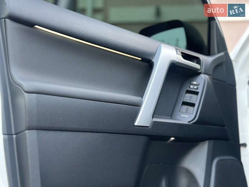 Позашляховик / Кросовер Toyota Land Cruiser Prado 2019 в Вінниці фото 105 Позашляховик / Кросовер Toyota Land Cruiser Prado 2019 в Вінниці