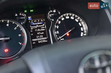 Позашляховик / Кросовер Toyota Land Cruiser Prado 2019 в 