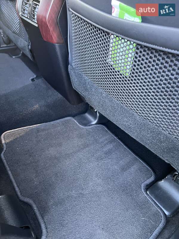 Позашляховик / Кросовер Toyota Land Cruiser Prado 2013 в Києві