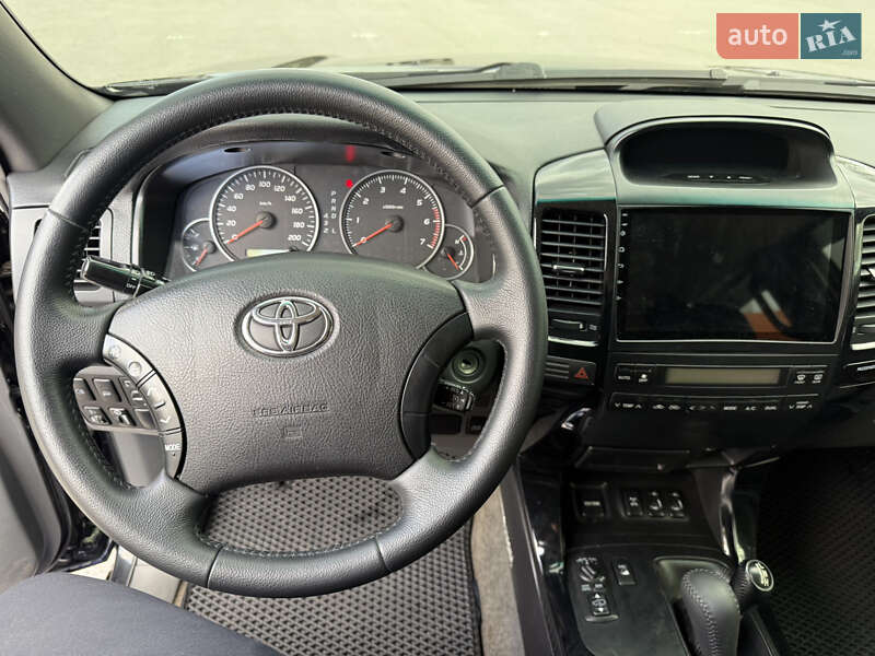 Внедорожник / Кроссовер Toyota Land Cruiser Prado 2007 в Харькове