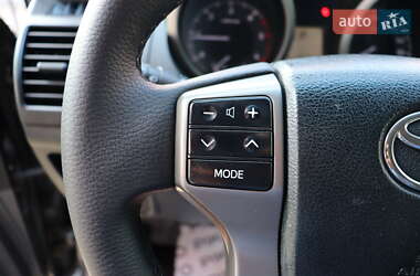 Внедорожник / Кроссовер Toyota Land Cruiser Prado 2013 в 