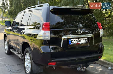 Внедорожник / Кроссовер Toyota Land Cruiser Prado 2012 в 