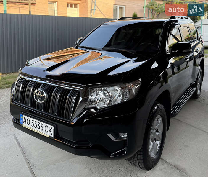 Toyota Land Cruiser Prado 2019