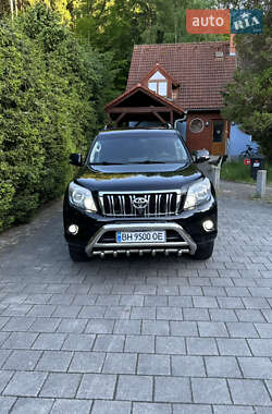 Внедорожник / Кроссовер Toyota Land Cruiser Prado 2011 в Одессе