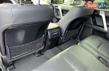 Позашляховик / Кросовер Toyota Land Cruiser Prado 2021 в  фото 20 Позашляховик / Кросовер Toyota Land Cruiser Prado 2021 в