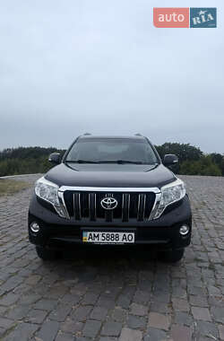 Внедорожник / Кроссовер Toyota Land Cruiser Prado 2014 в 