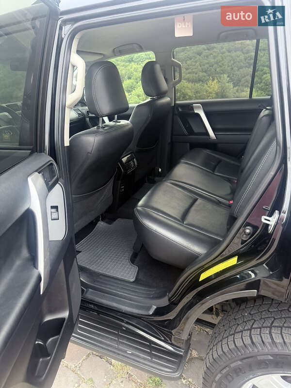 Внедорожник / Кроссовер Toyota Land Cruiser Prado 2014 в Житомире