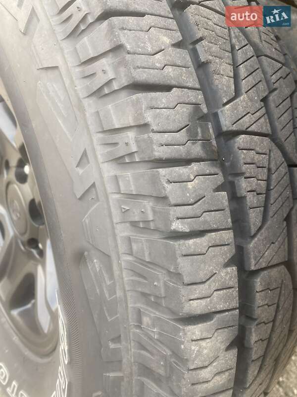 Внедорожник / Кроссовер Toyota Land Cruiser Prado 1998 в Киеве