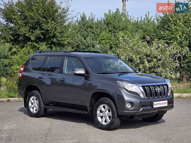 Внедорожник / Кроссовер Toyota Land Cruiser Prado 2017 в Хмельницком