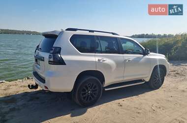 Позашляховик / Кросовер Toyota Land Cruiser Prado 2021 в Дніпрі