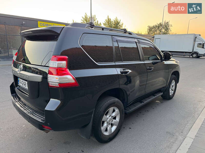 Внедорожник / Кроссовер Toyota Land Cruiser Prado 2016 в Киеве фото 4 Внедорожник / Кроссовер Toyota Land Cruiser Prado 2016 в Киеве