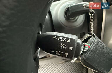 Внедорожник / Кроссовер Toyota Land Cruiser Prado 2007 в 