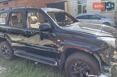 Внедорожник / Кроссовер Toyota Land Cruiser Prado 2006 в  фото 2 Внедорожник / Кроссовер Toyota Land Cruiser Prado 2006 в