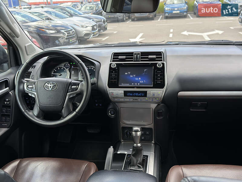 Внедорожник / Кроссовер Toyota Land Cruiser Prado 2020 в Киеве