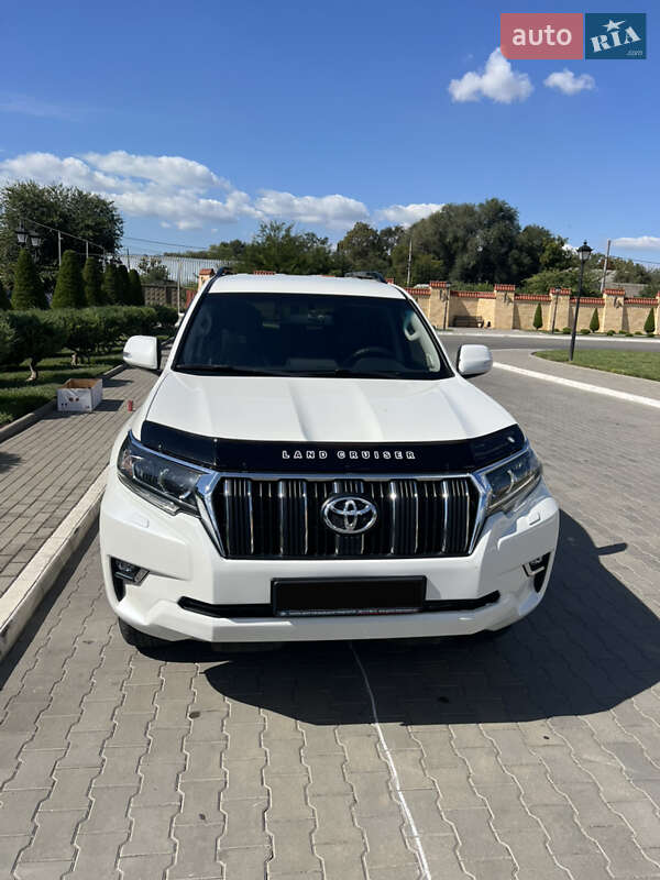 Внедорожник / Кроссовер Toyota Land Cruiser Prado 2018 в Измаиле