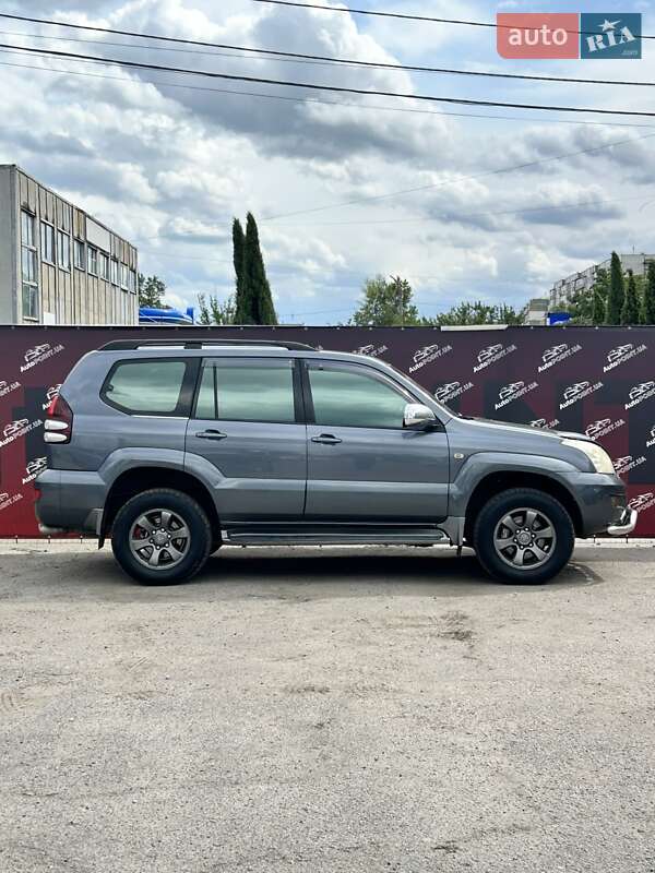 Внедорожник / Кроссовер Toyota Land Cruiser Prado 2006 в Сумах