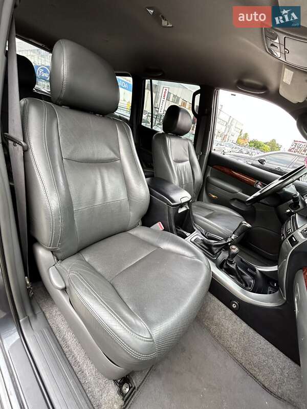 Внедорожник / Кроссовер Toyota Land Cruiser Prado 2006 в Сумах