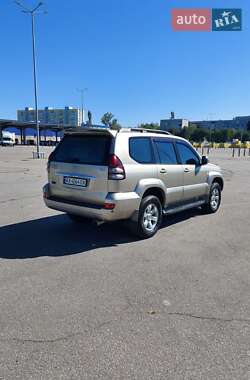 Внедорожник / Кроссовер Toyota Land Cruiser Prado 2005 в  фото 18 Внедорожник / Кроссовер Toyota Land Cruiser Prado 2005 в