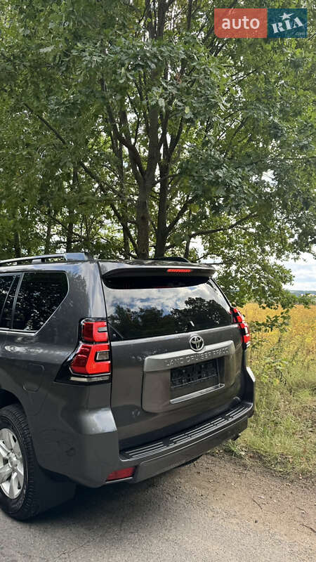 Позашляховик / Кросовер Toyota Land Cruiser Prado 2019 в Вінниці фото 9 Позашляховик / Кросовер Toyota Land Cruiser Prado 2019 в Вінниці
