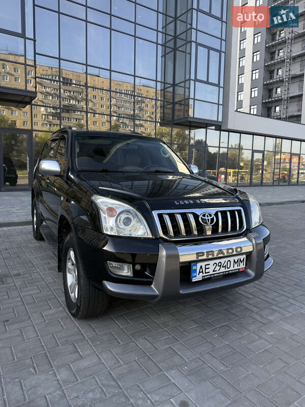Позашляховик / Кросовер Toyota Land Cruiser Prado 2004 в Дніпрі