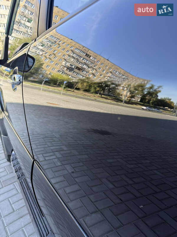 Позашляховик / Кросовер Toyota Land Cruiser Prado 2004 в Дніпрі