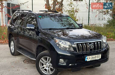 Позашляховик / Кросовер Toyota Land Cruiser Prado 2011 в Києві