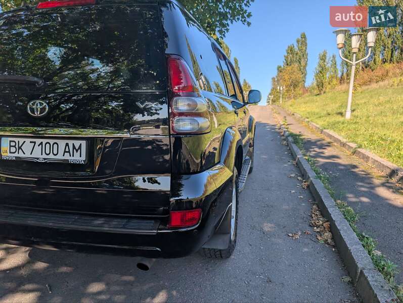 Внедорожник / Кроссовер Toyota Land Cruiser Prado 2006 в Ровно