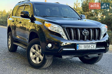 Внедорожник / Кроссовер Toyota Land Cruiser Prado 2015 в 