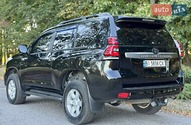 Внедорожник / Кроссовер Toyota Land Cruiser Prado 2015 в 