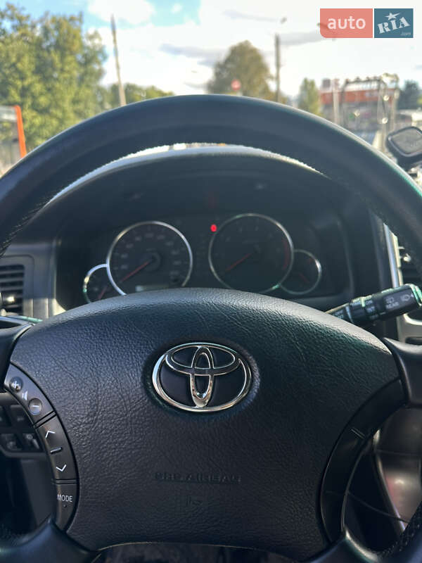 Внедорожник / Кроссовер Toyota Land Cruiser Prado 2008 в Харькове