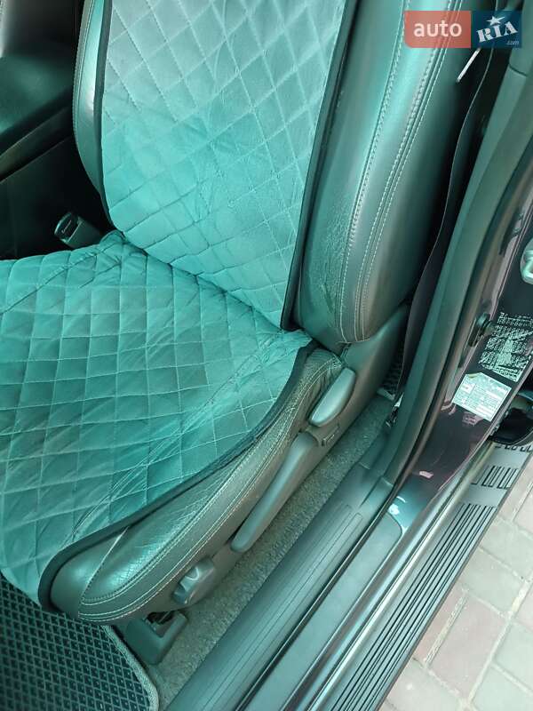 Внедорожник / Кроссовер Toyota Land Cruiser Prado 2005 в Киеве