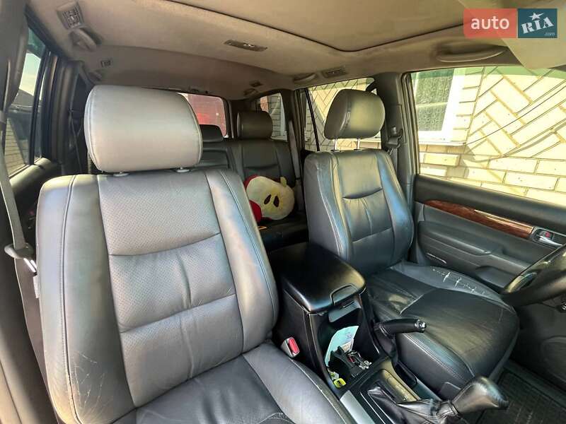 Внедорожник / Кроссовер Toyota Land Cruiser Prado 2003 в Киеве