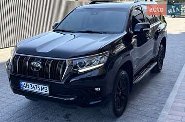 Внедорожник / Кроссовер Toyota Land Cruiser Prado 2021 в 