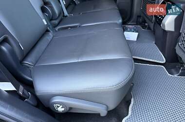 Внедорожник / Кроссовер Toyota Land Cruiser Prado 2021 в 