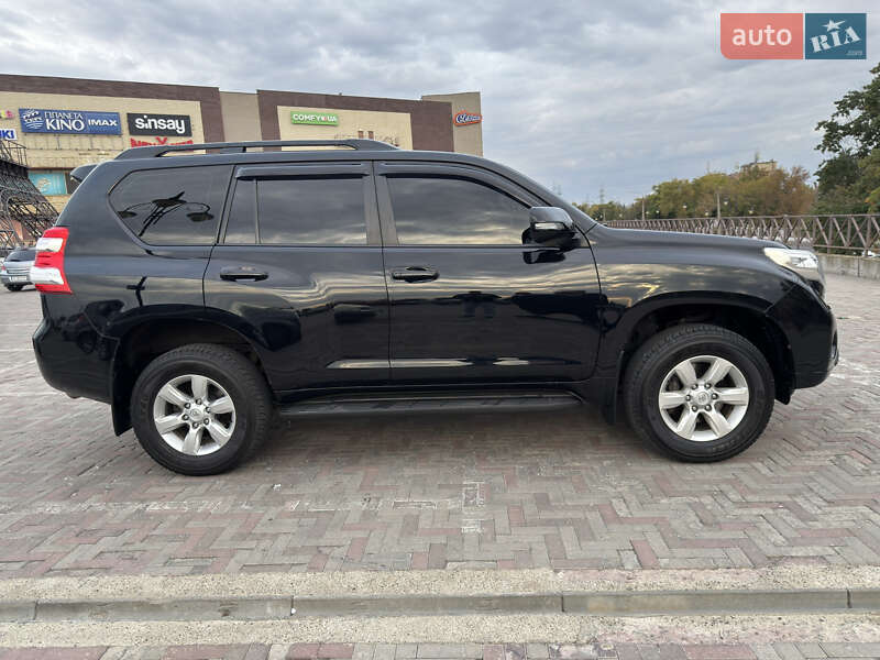 Позашляховик / Кросовер Toyota Land Cruiser Prado 2014 в Харкові