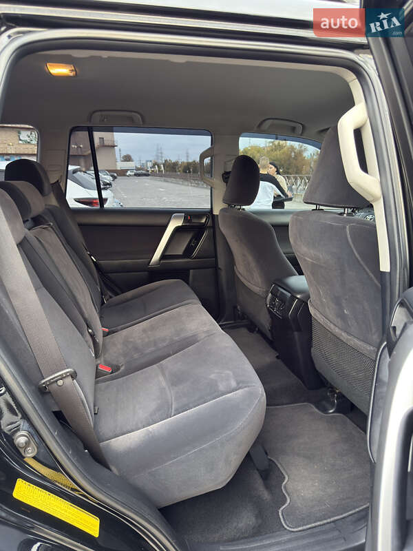 Позашляховик / Кросовер Toyota Land Cruiser Prado 2014 в Харкові